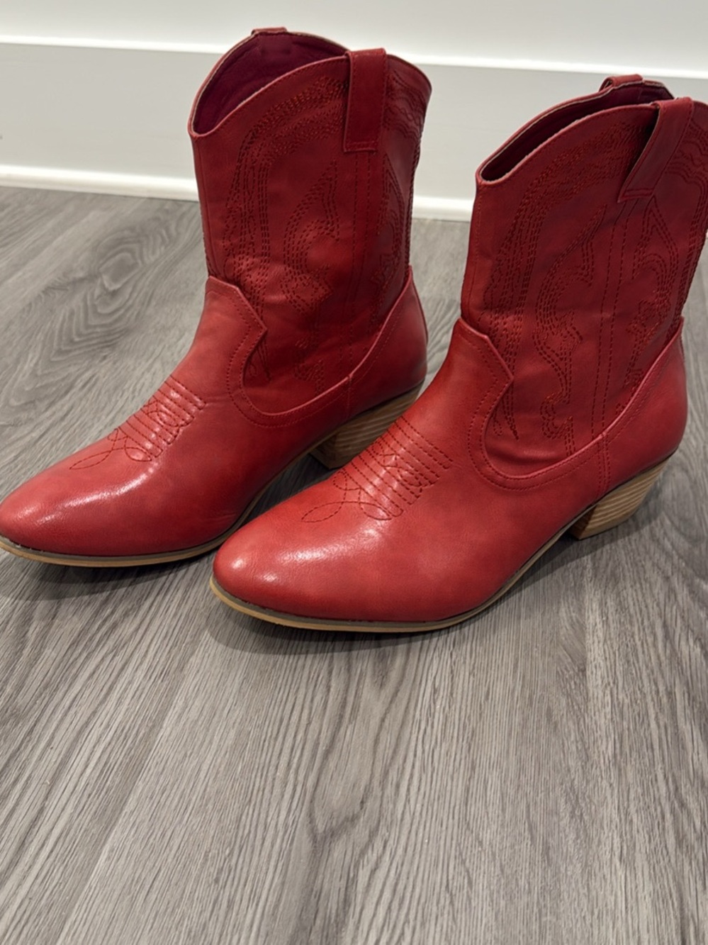 Women's Red Western Cowgirl Boots with Low Stacked Heel